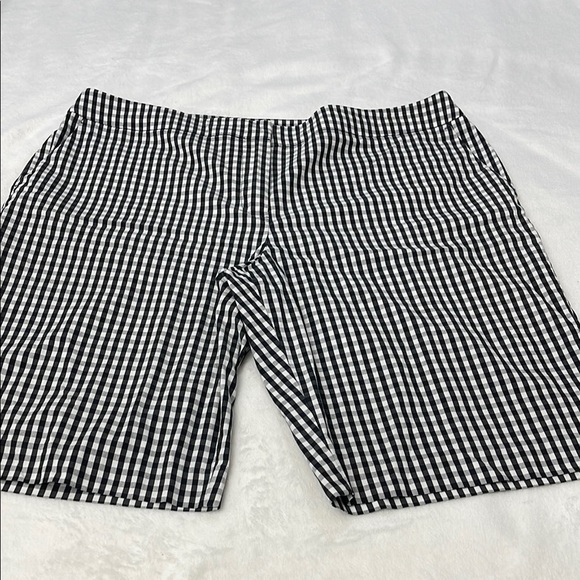 Jones New York Pants - JONES NEW YORK STRETCH WOMENS SIZE 16 Black and White Checkered Shorts